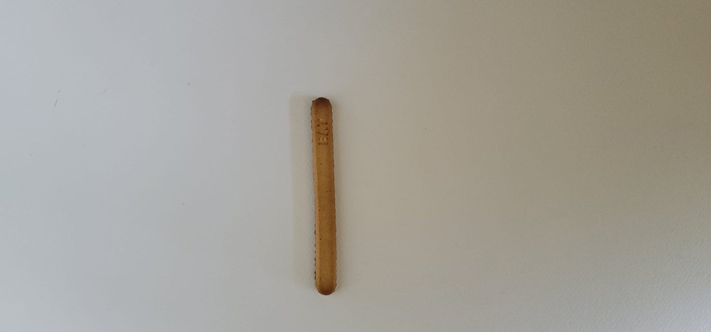 Edible Vanilla Coffee & Tea Stirrers – Sample Pack (18 Units) | Innovative Drink Stirrers for Coffee, Tea, Lattes & More